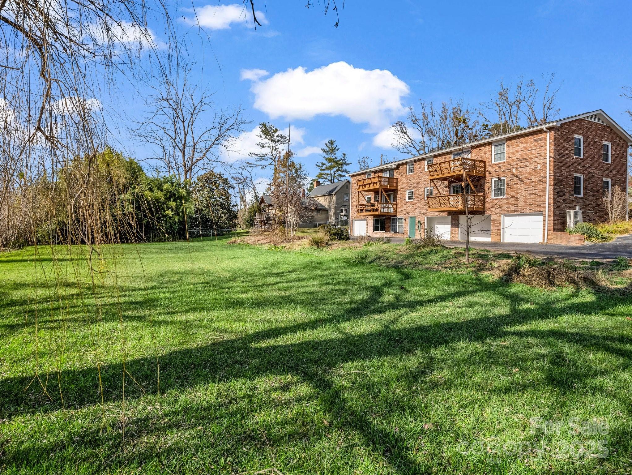 Colonial Village - Residential