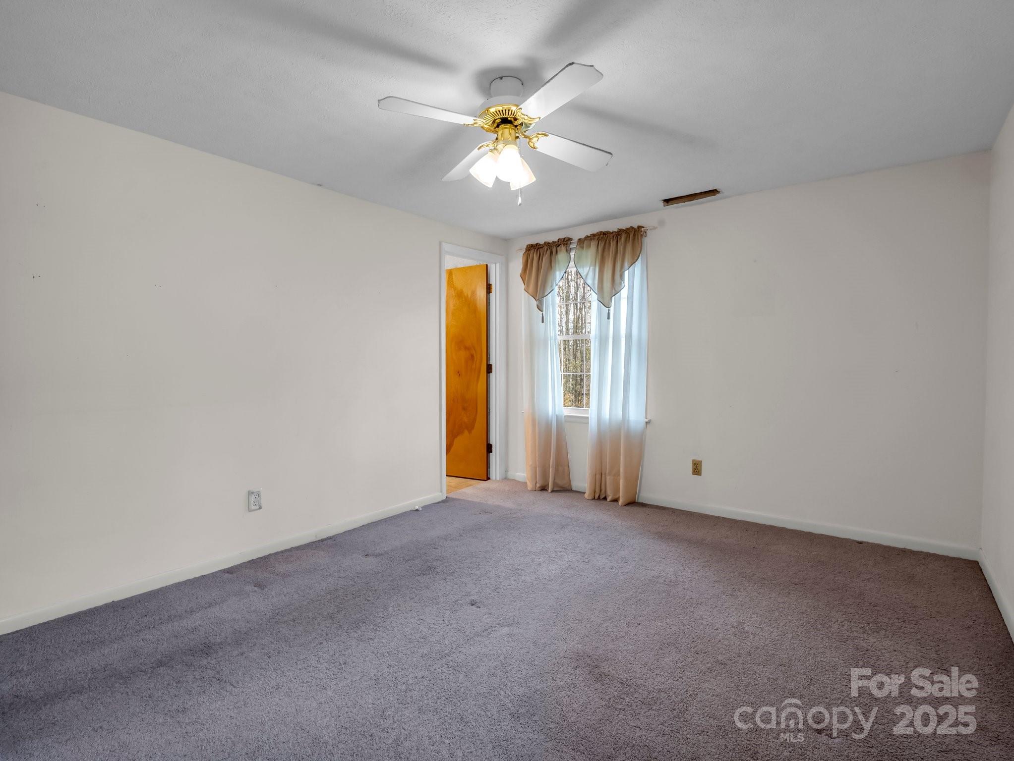 Colonial Village - Residential