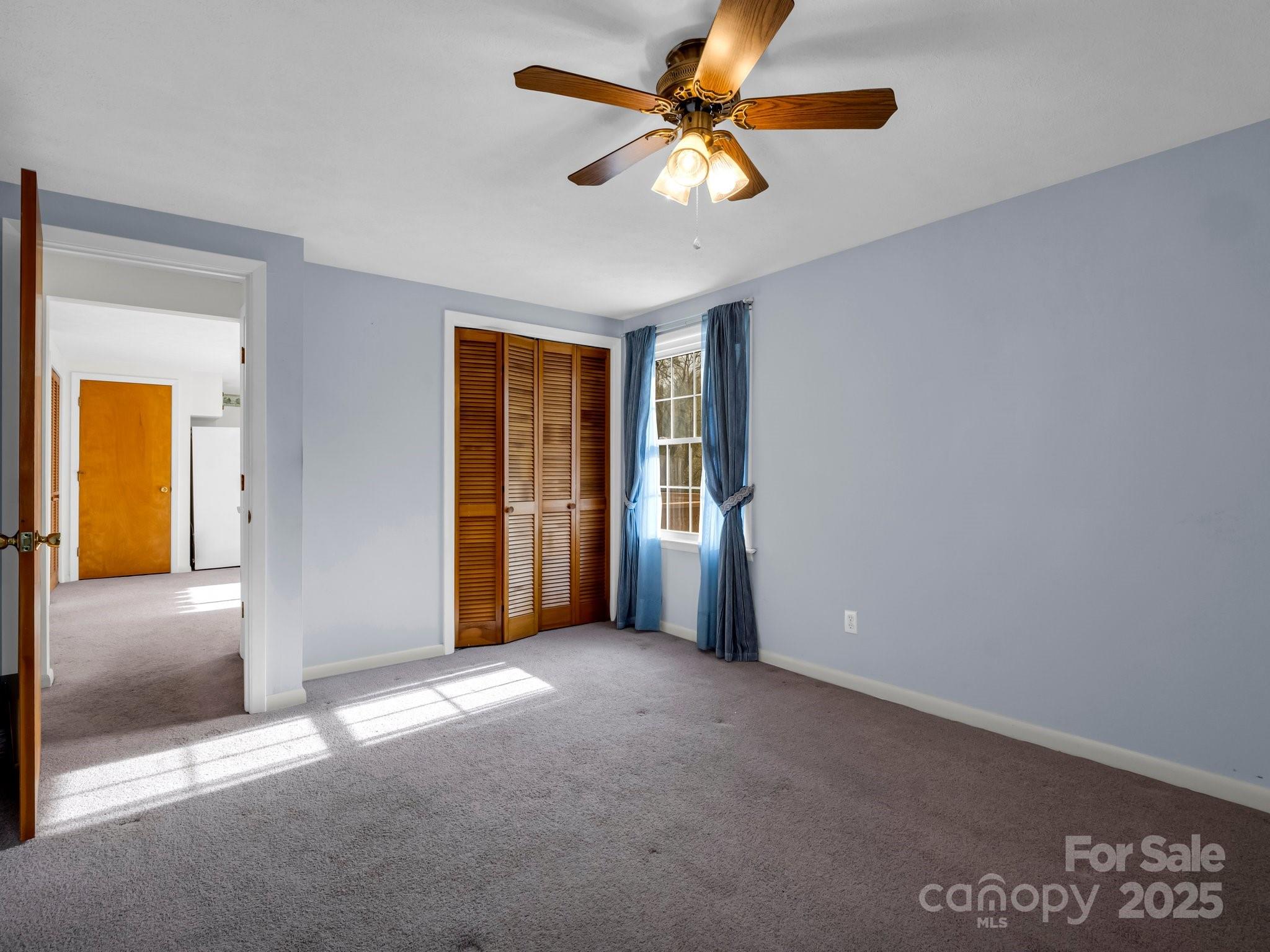 Colonial Village - Residential