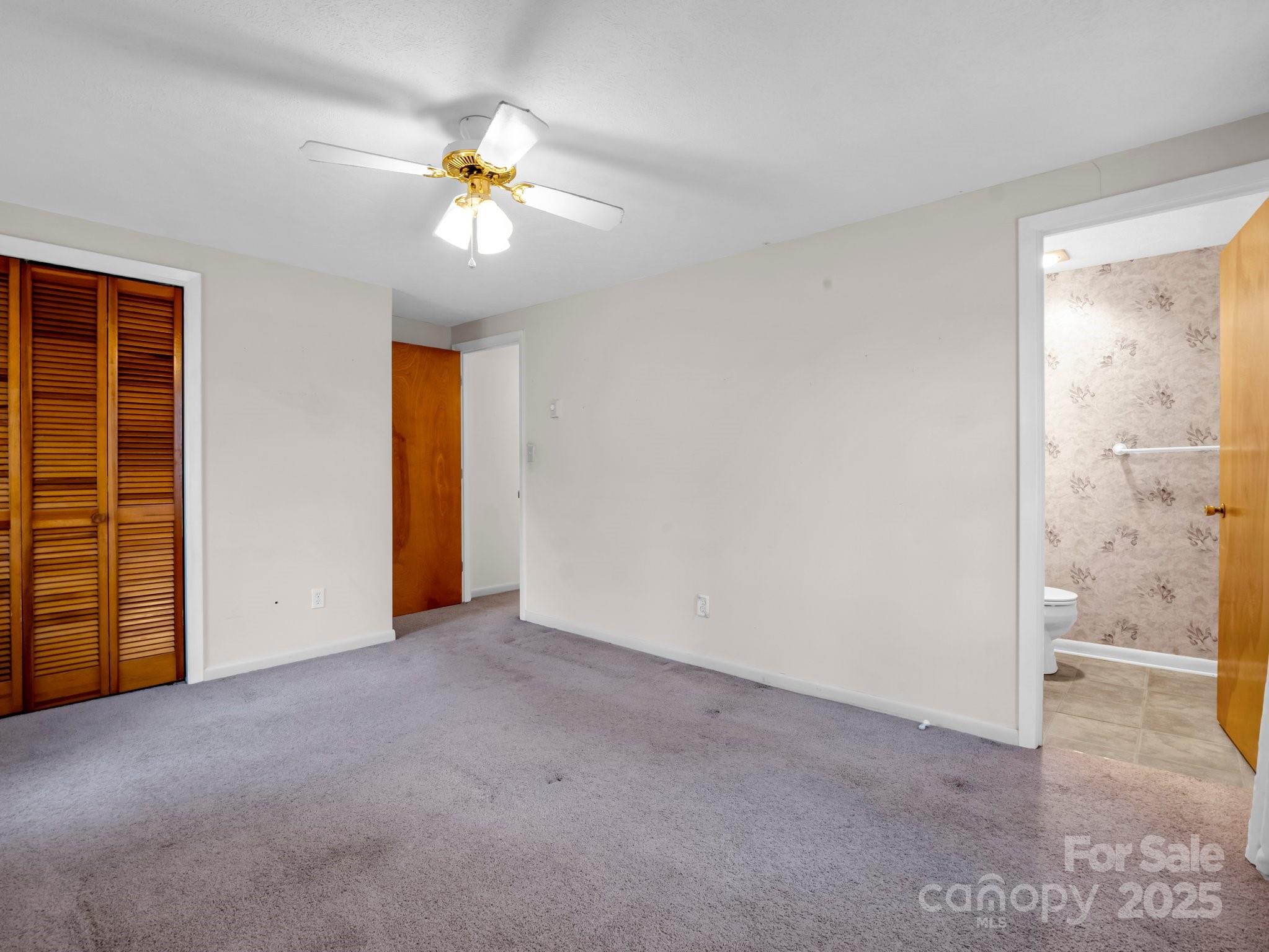 Colonial Village - Residential