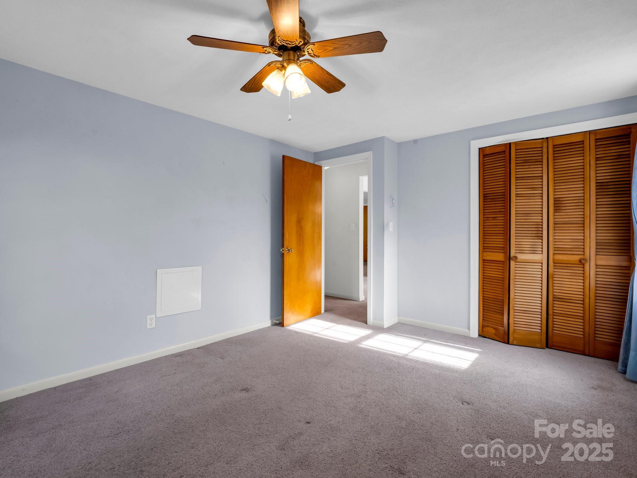 Colonial Village - Residential