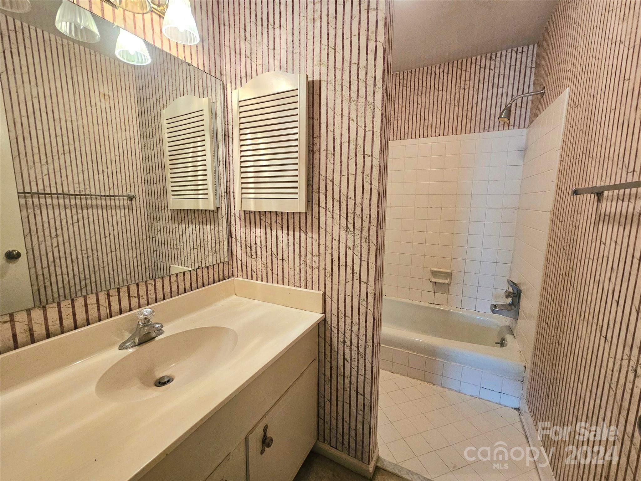 Raintree - Residential