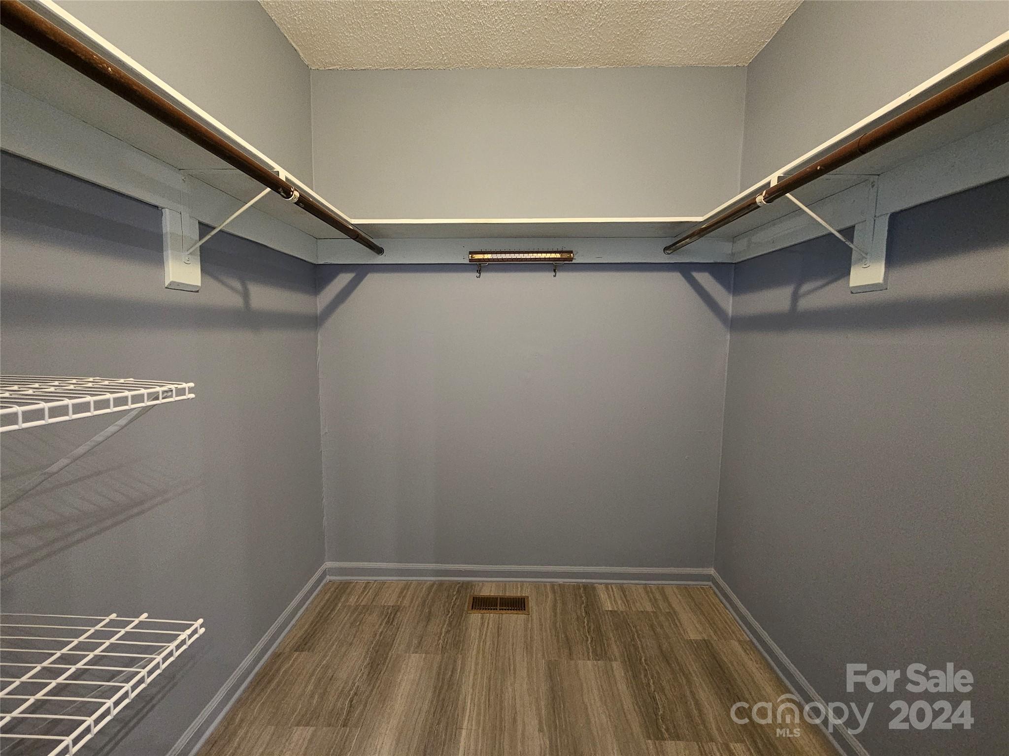 Raintree - Residential