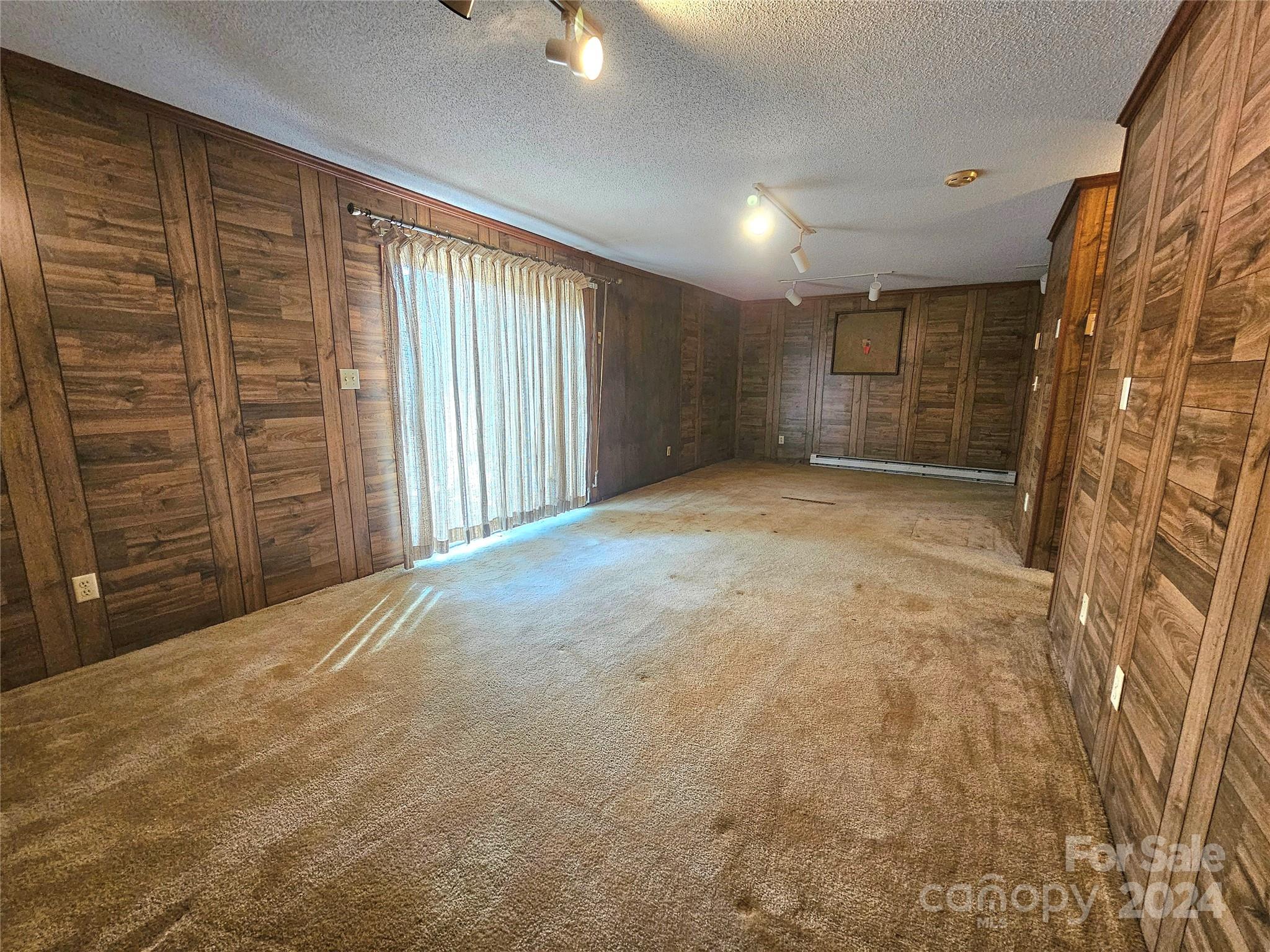 Raintree - Residential