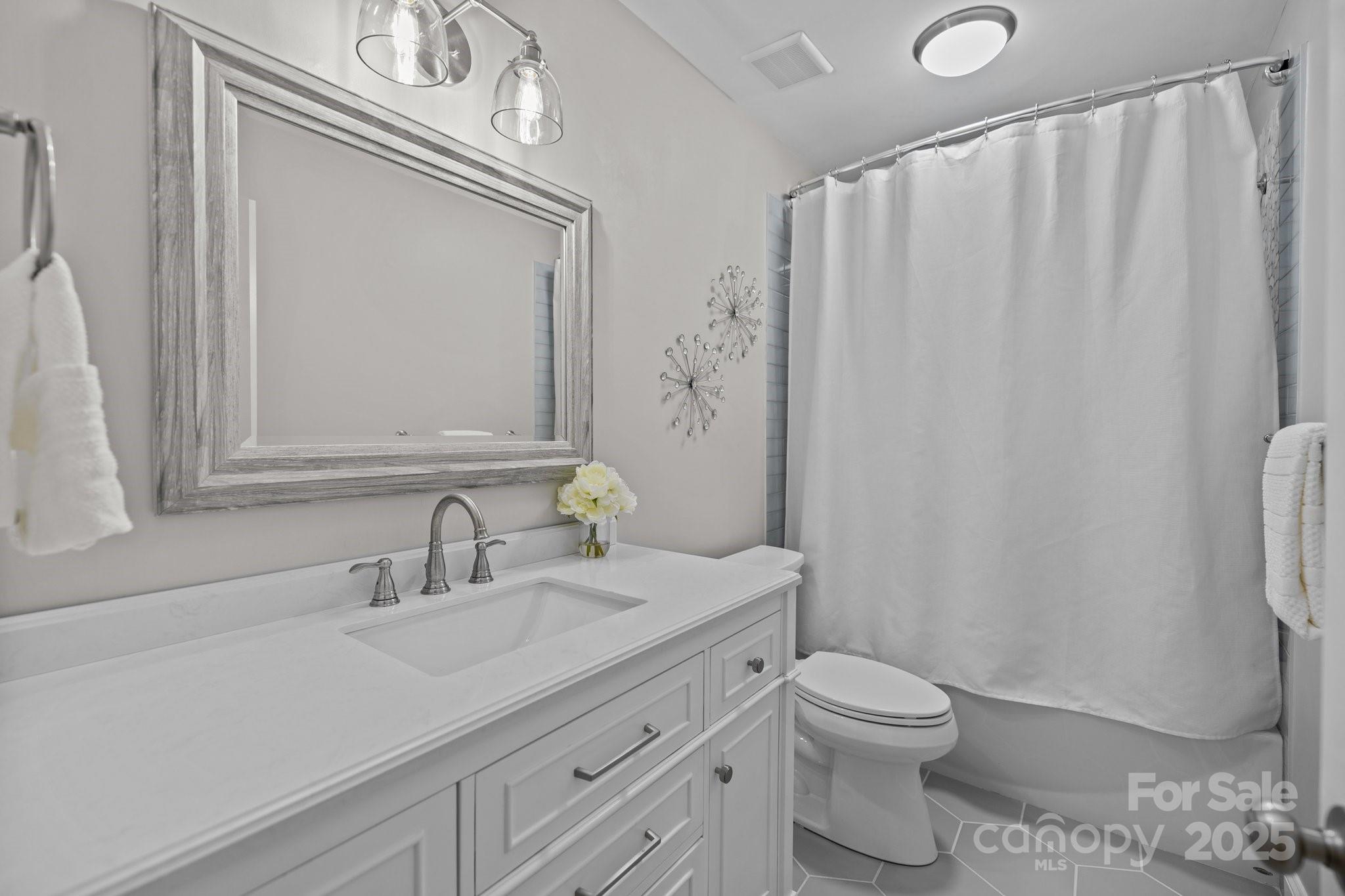 Camelot Woods - Residential