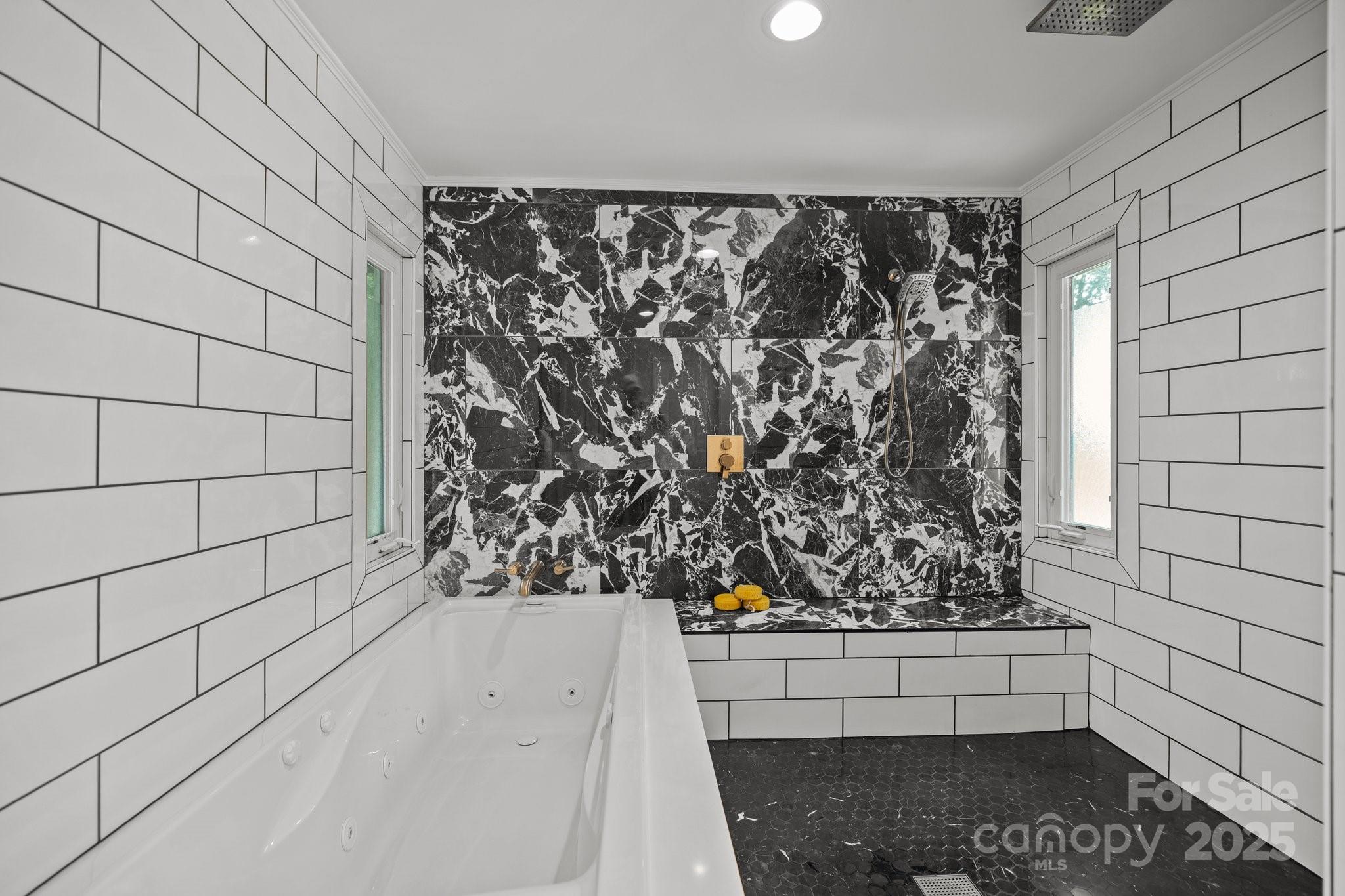 Camelot Woods - Residential