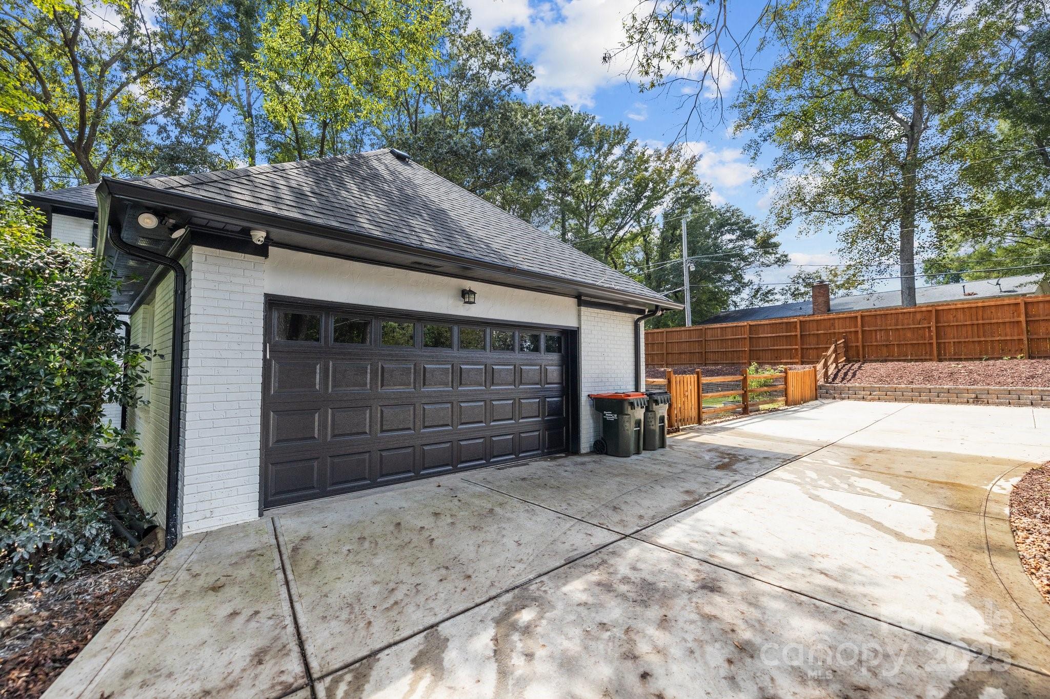 Camelot Woods - Residential