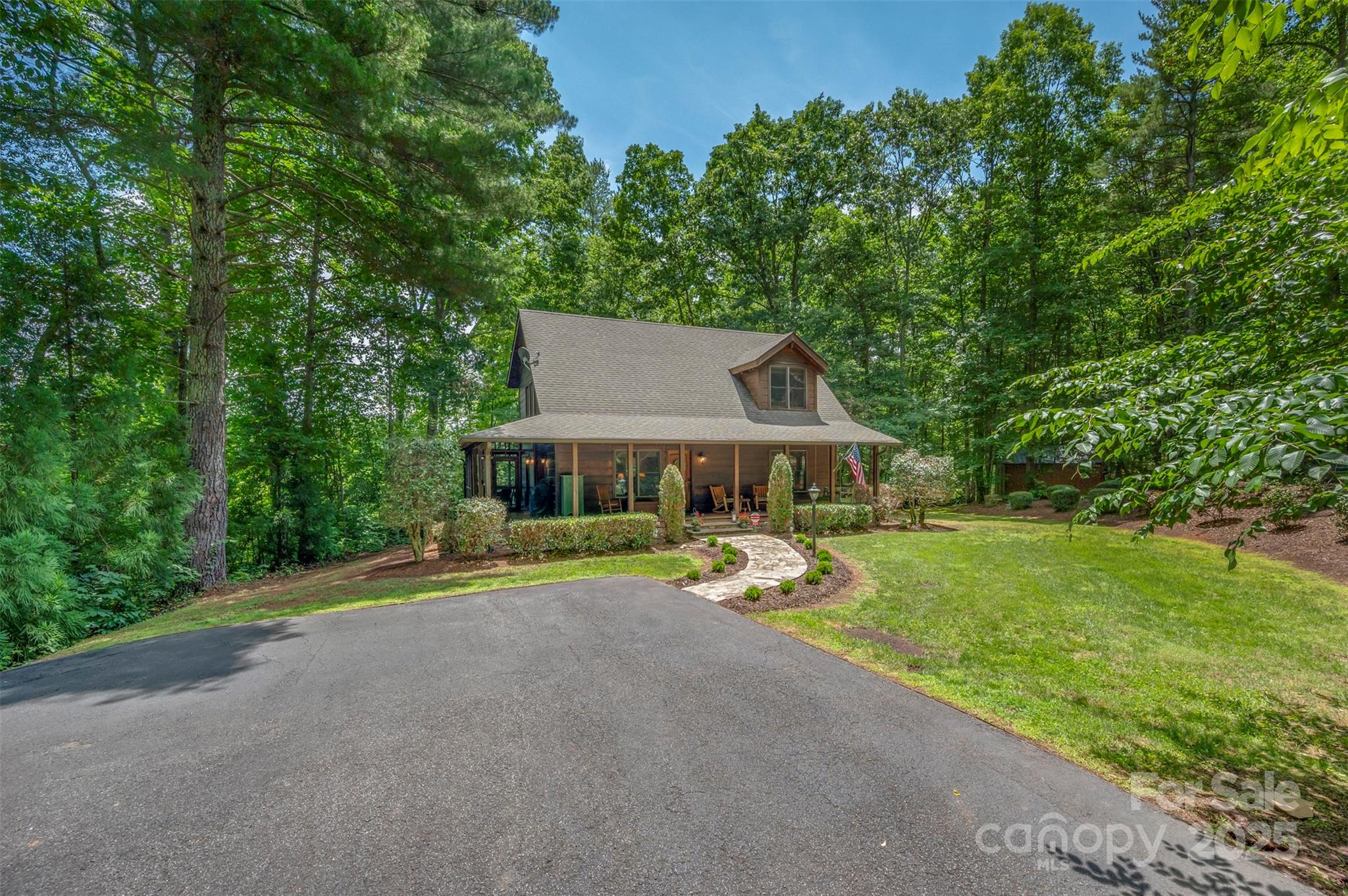 423 Indian Forest Drive