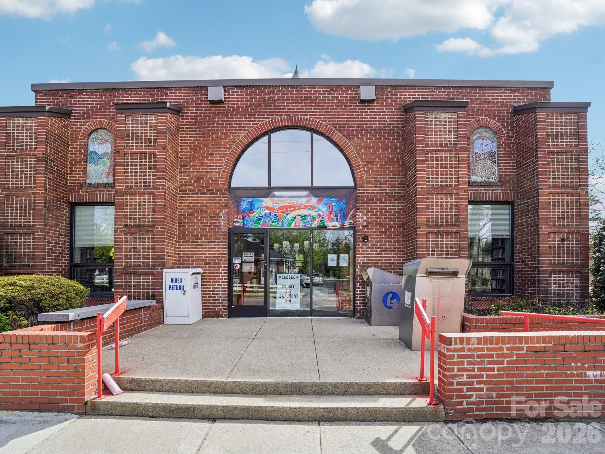 Lillie Farm Cove - Residential