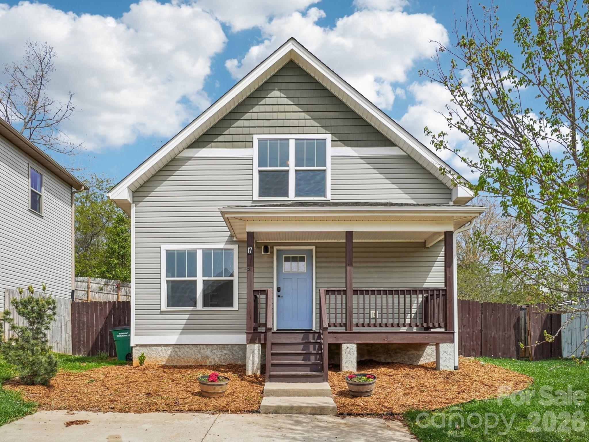 Lillie Farm Cove - Residential