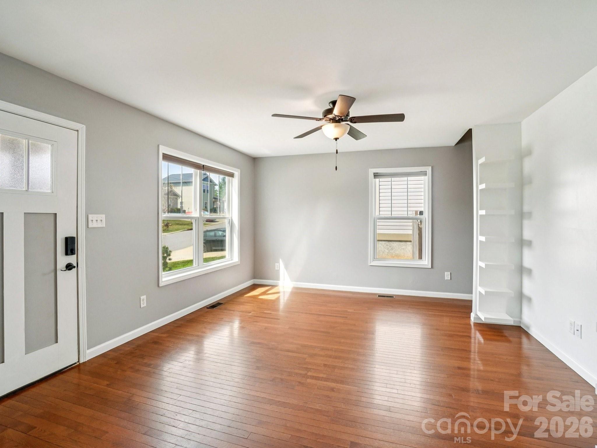 Lillie Farm Cove - Residential