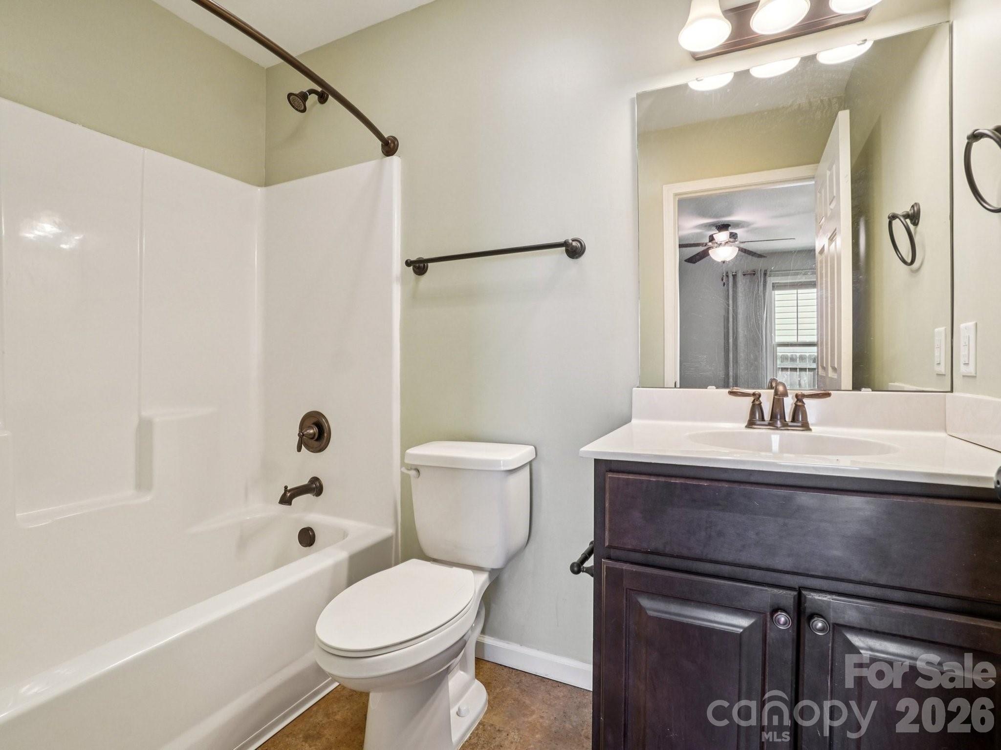 Lillie Farm Cove - Residential