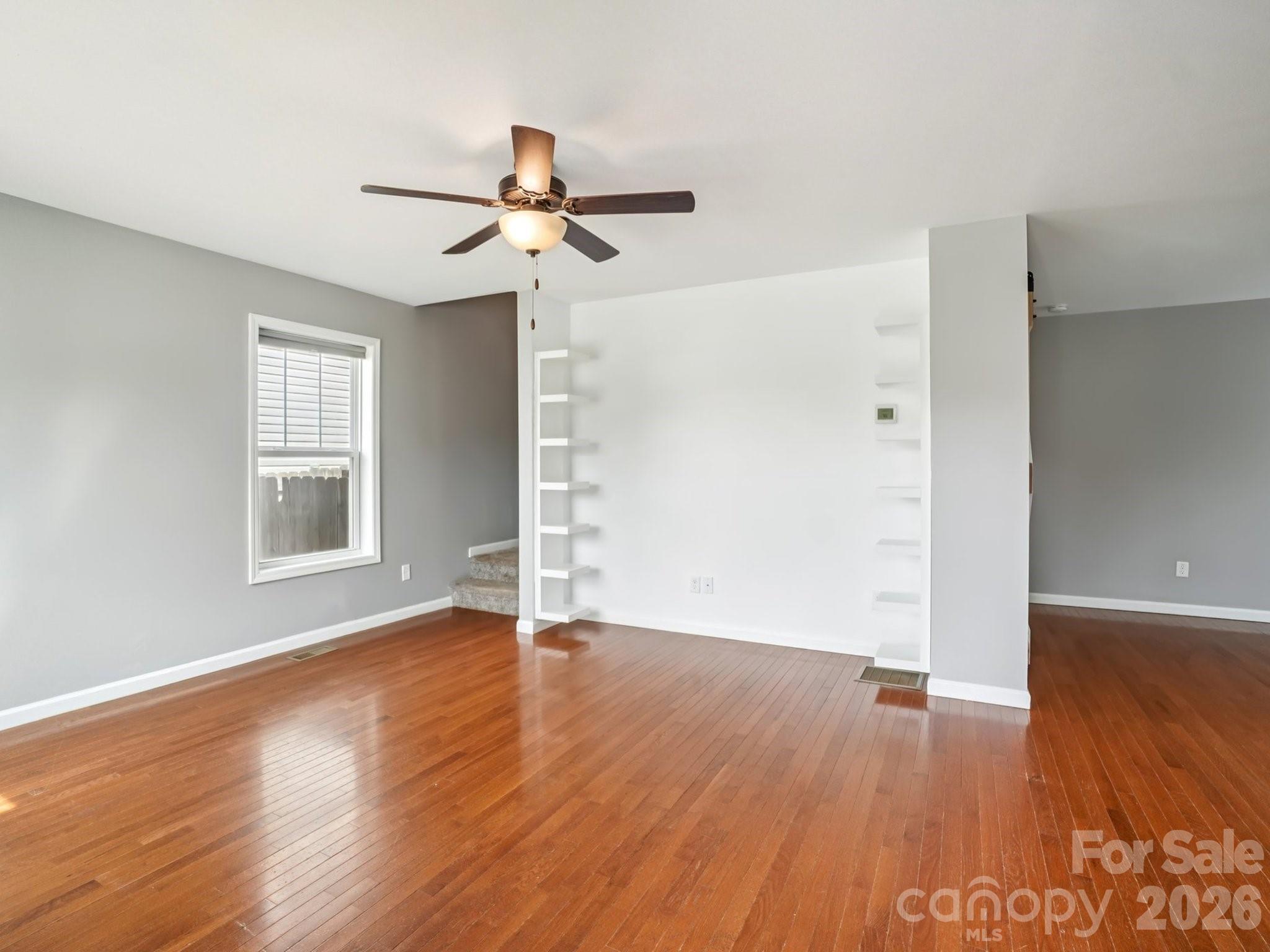 Lillie Farm Cove - Residential