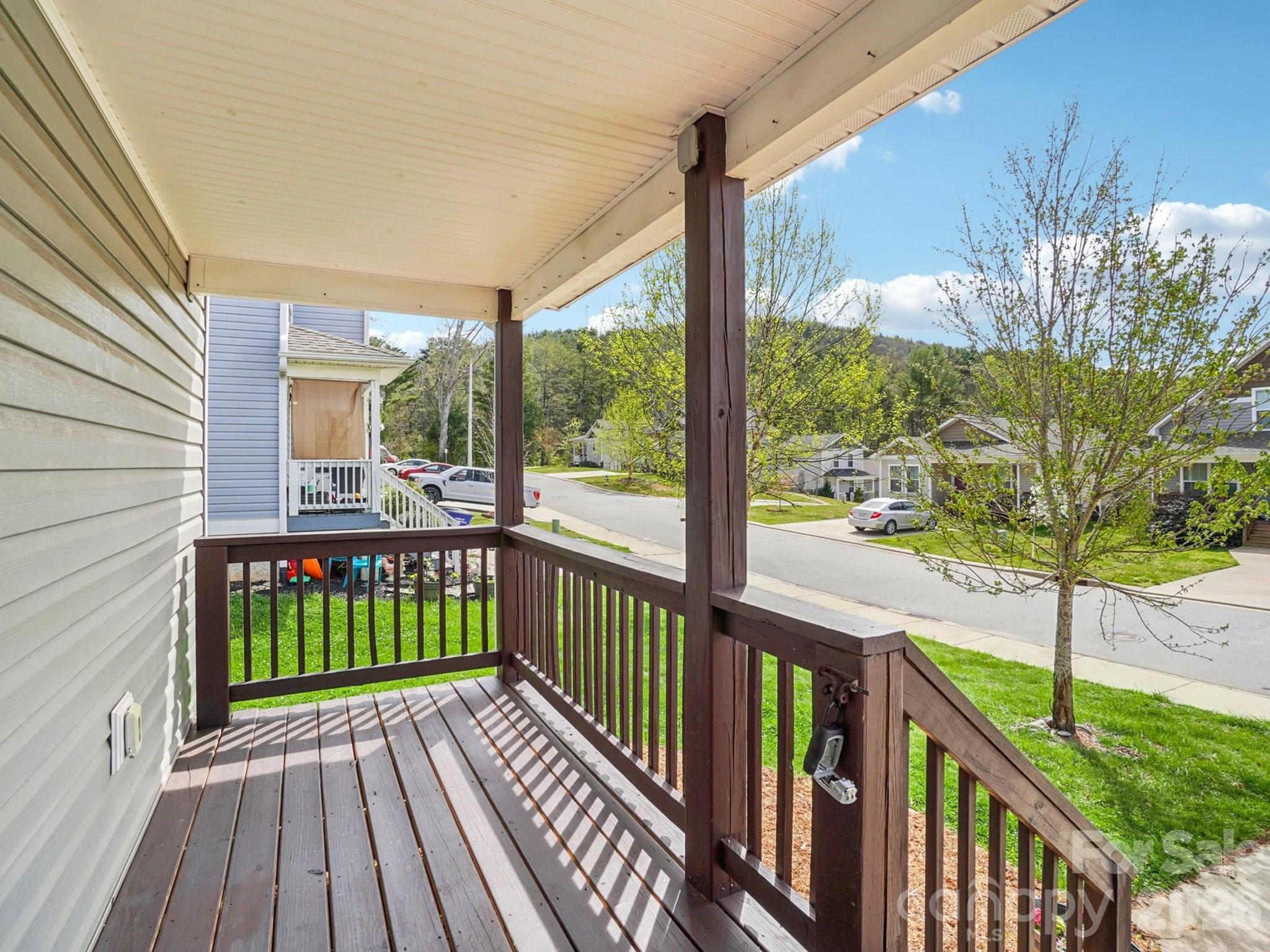 Lillie Farm Cove - Residential