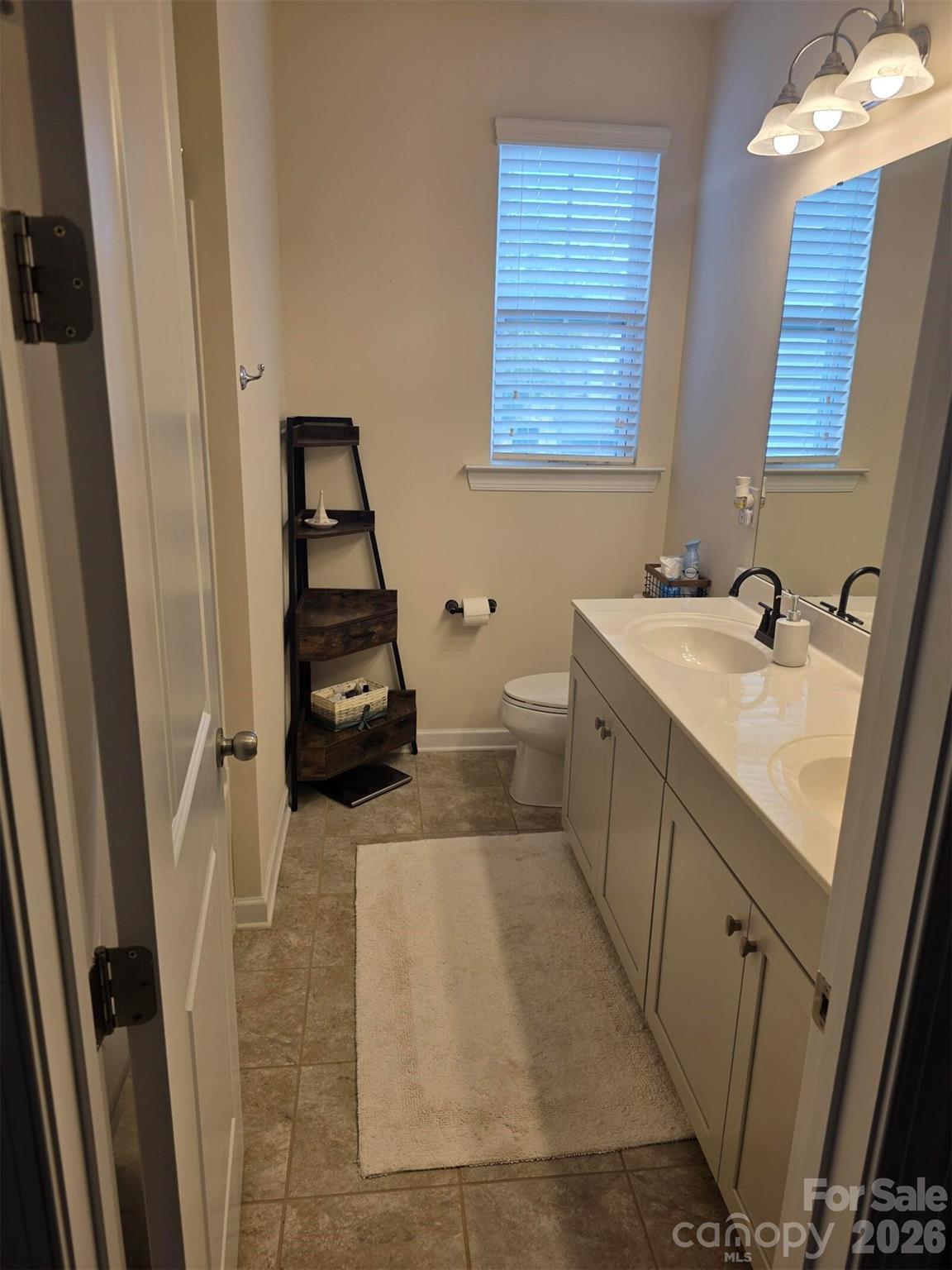 Lake Crest - Residential