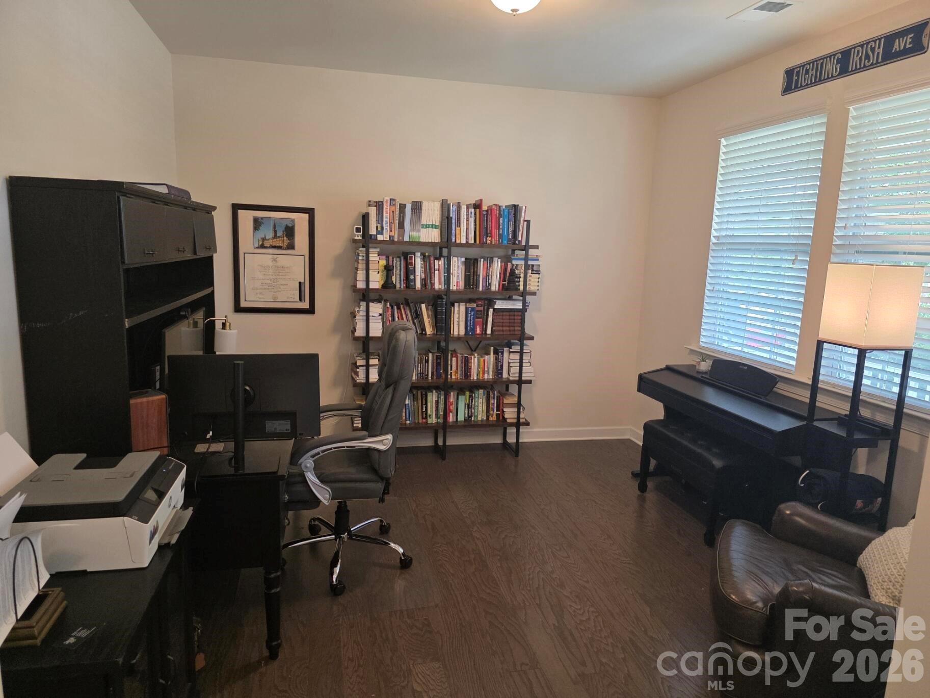 Lake Crest - Residential