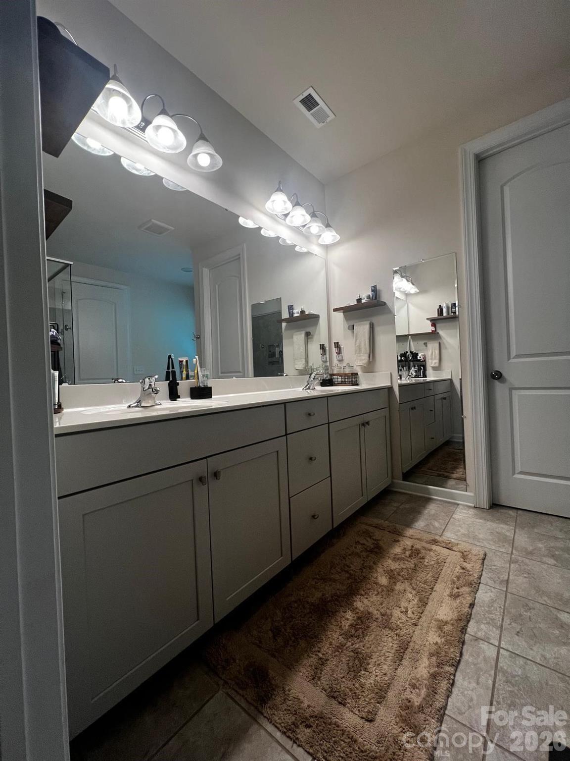 Lake Crest - Residential