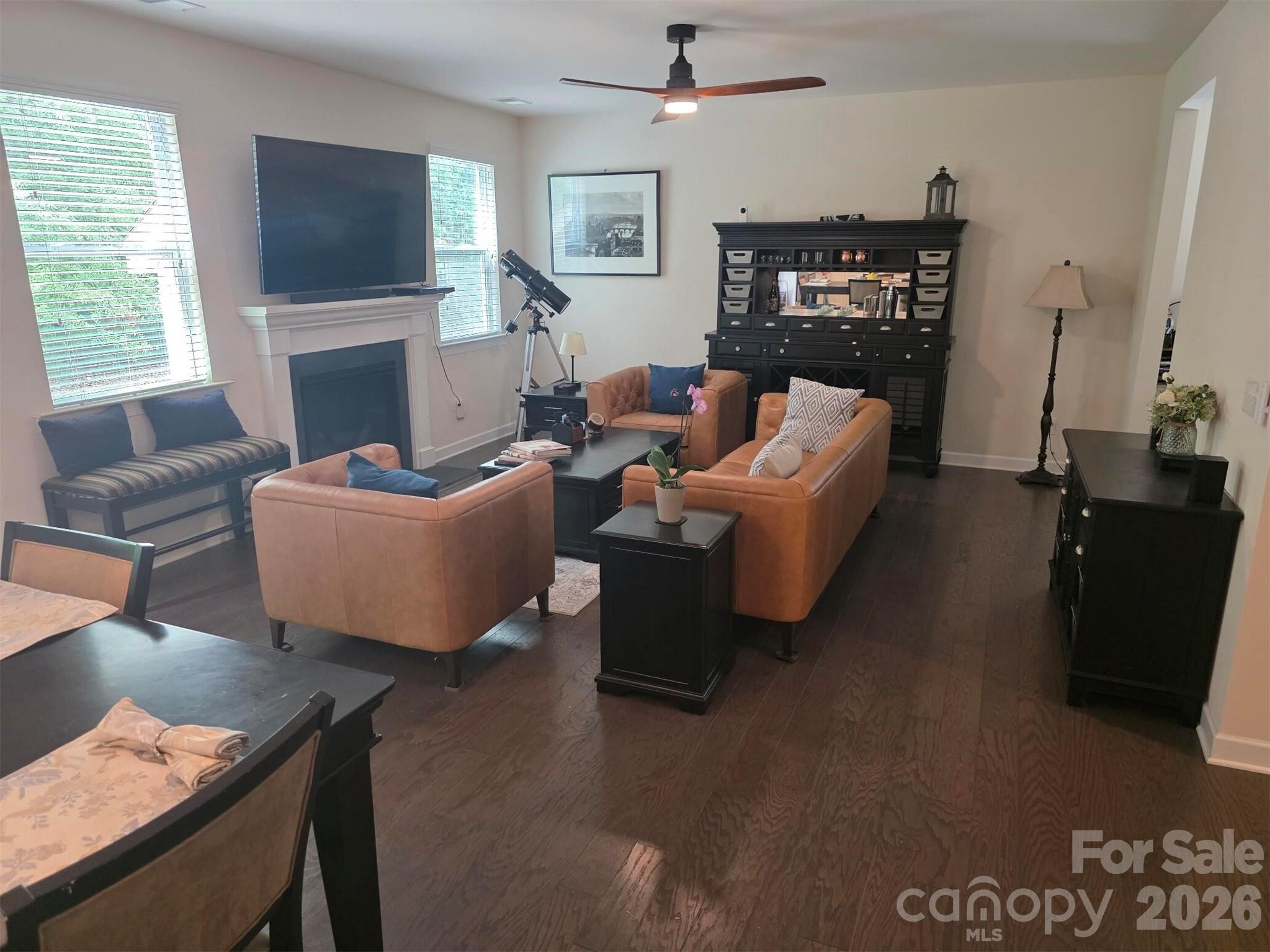 Lake Crest - Residential
