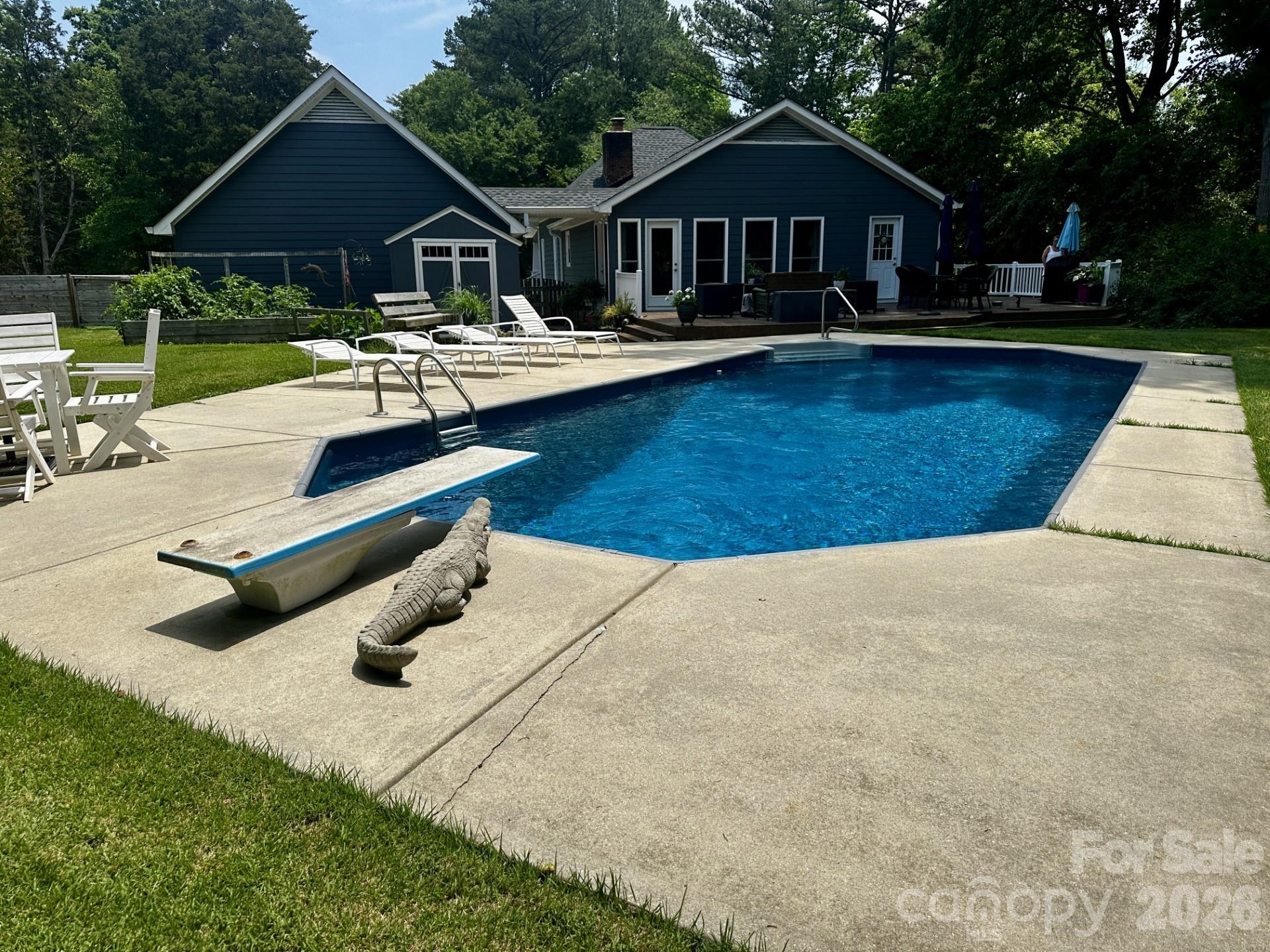 2915 Timber Ridge Lane