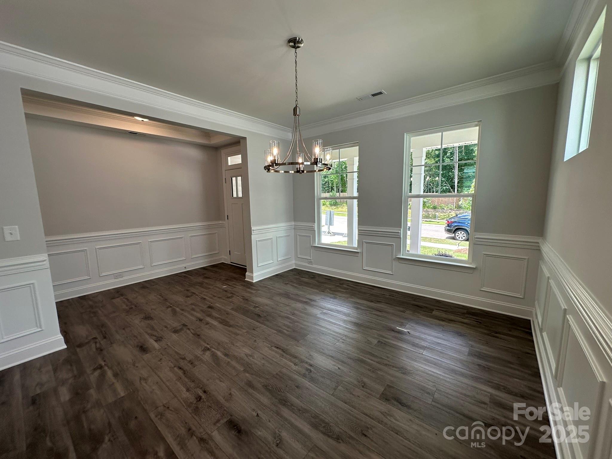 5100 Verona Road 96