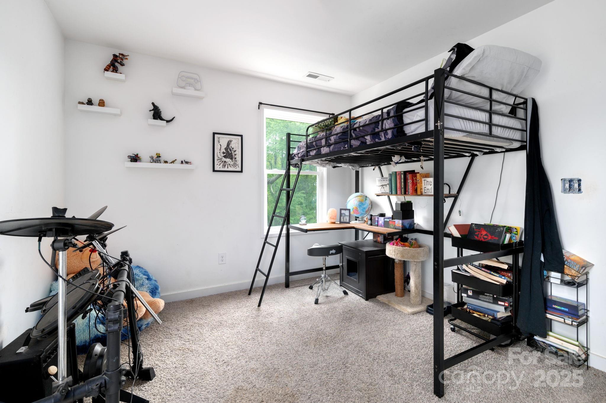 211 Sidewinder Lane