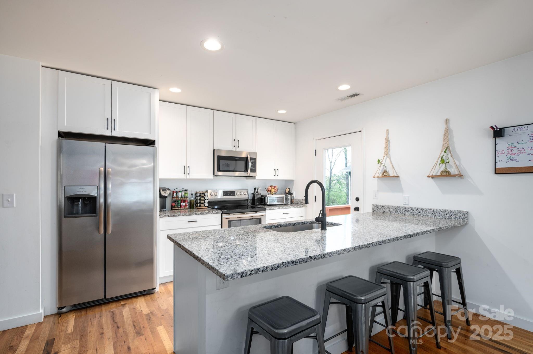 211 Sidewinder Lane