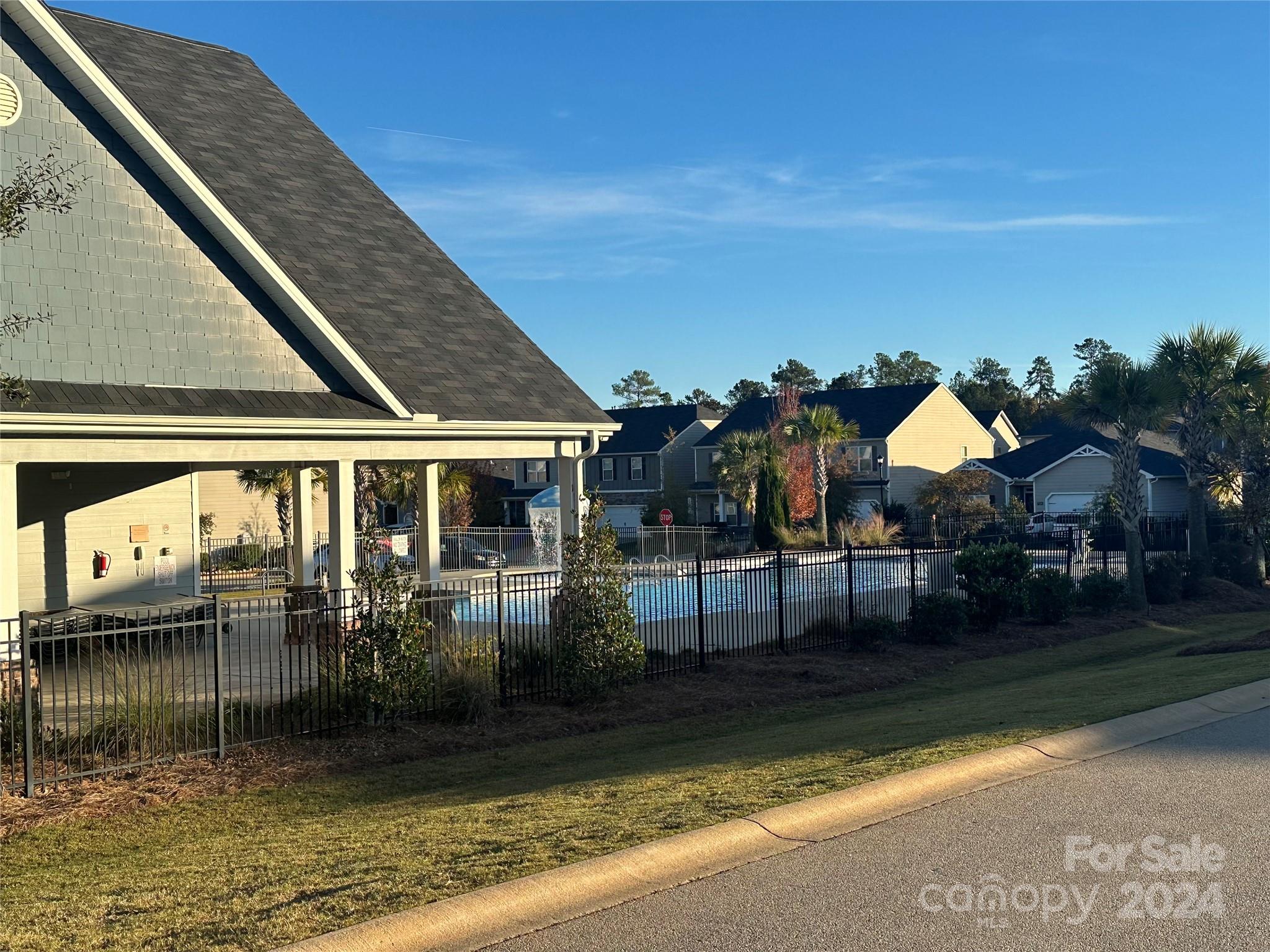 Woodland Crossing - Residential