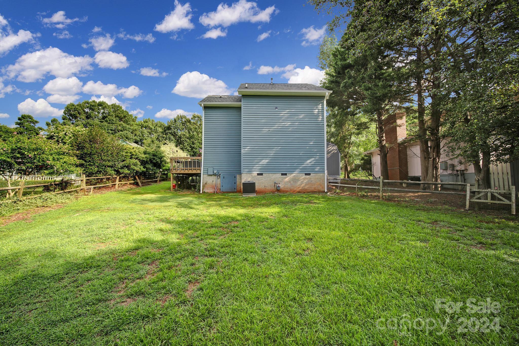 Tega Cay - Residential