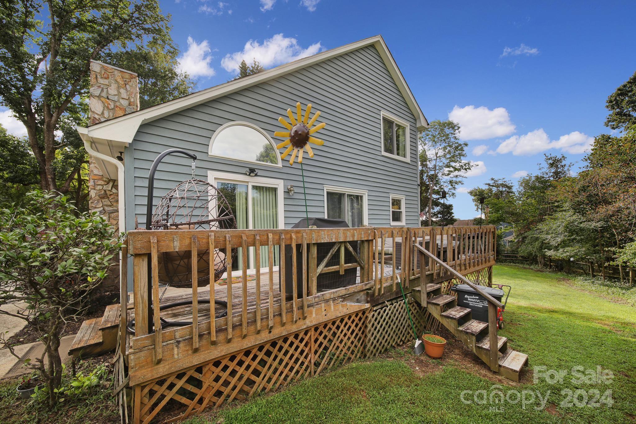 Tega Cay - Residential