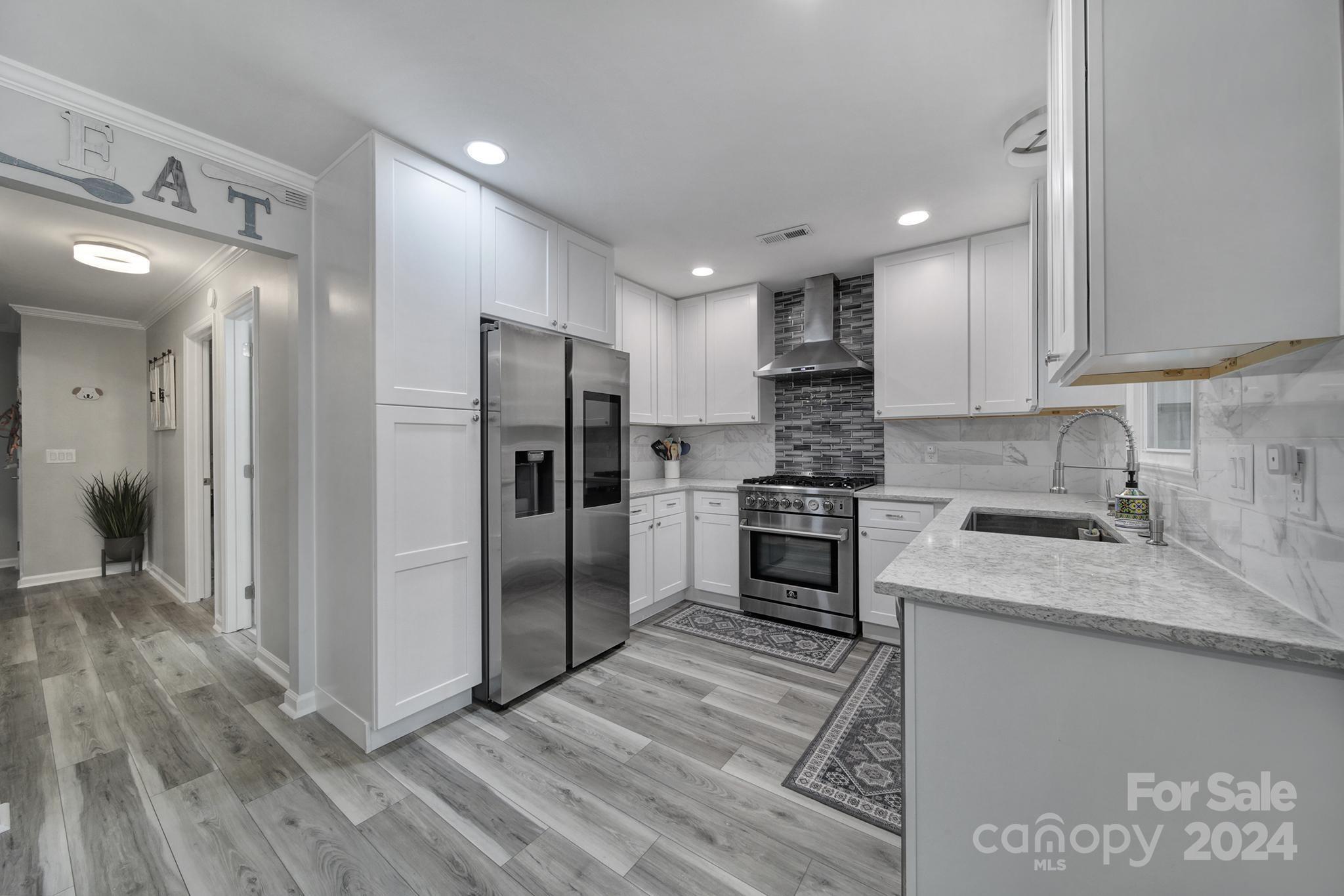 Tega Cay - Residential