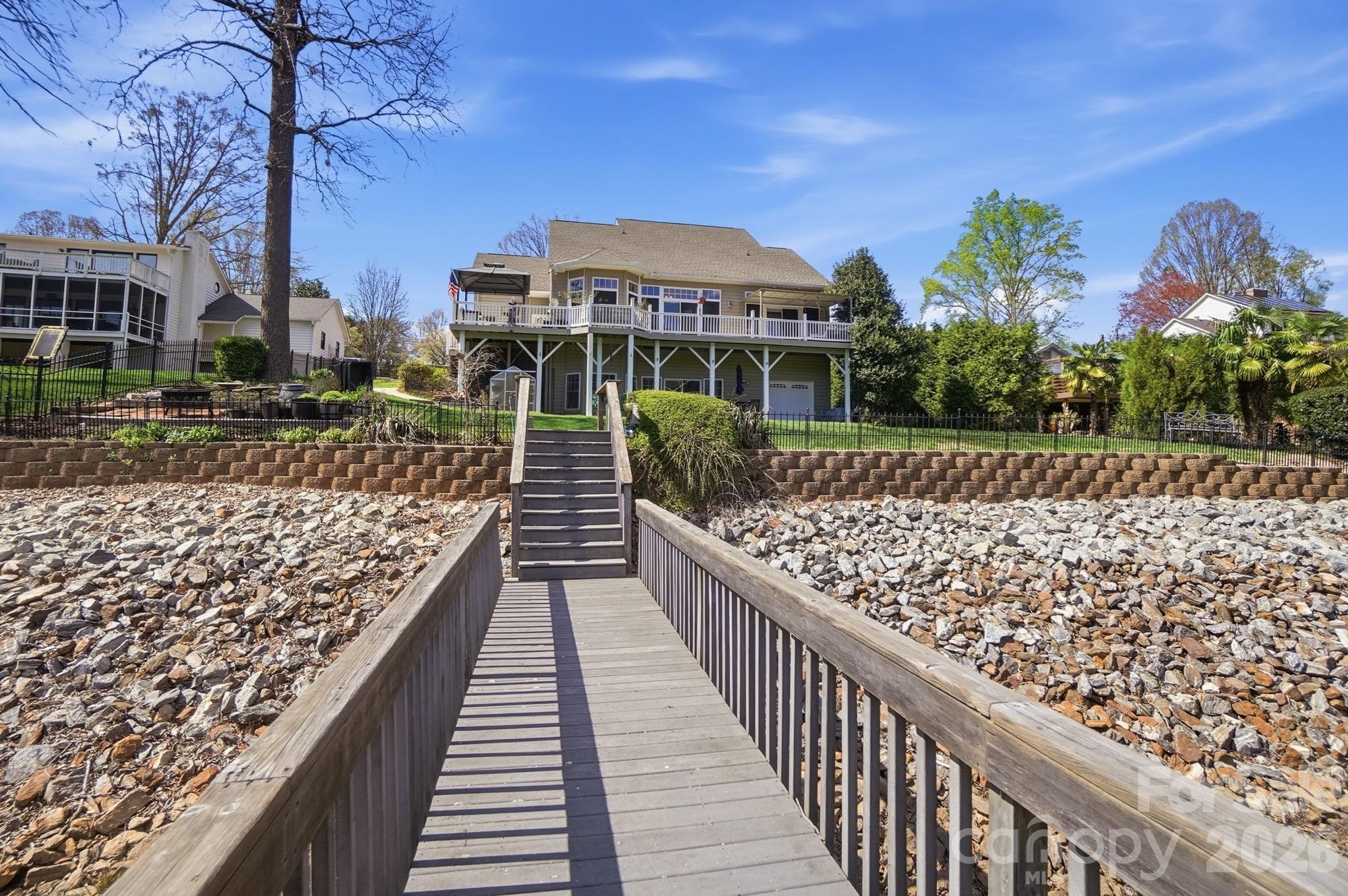 Regency Lake Village - Residential