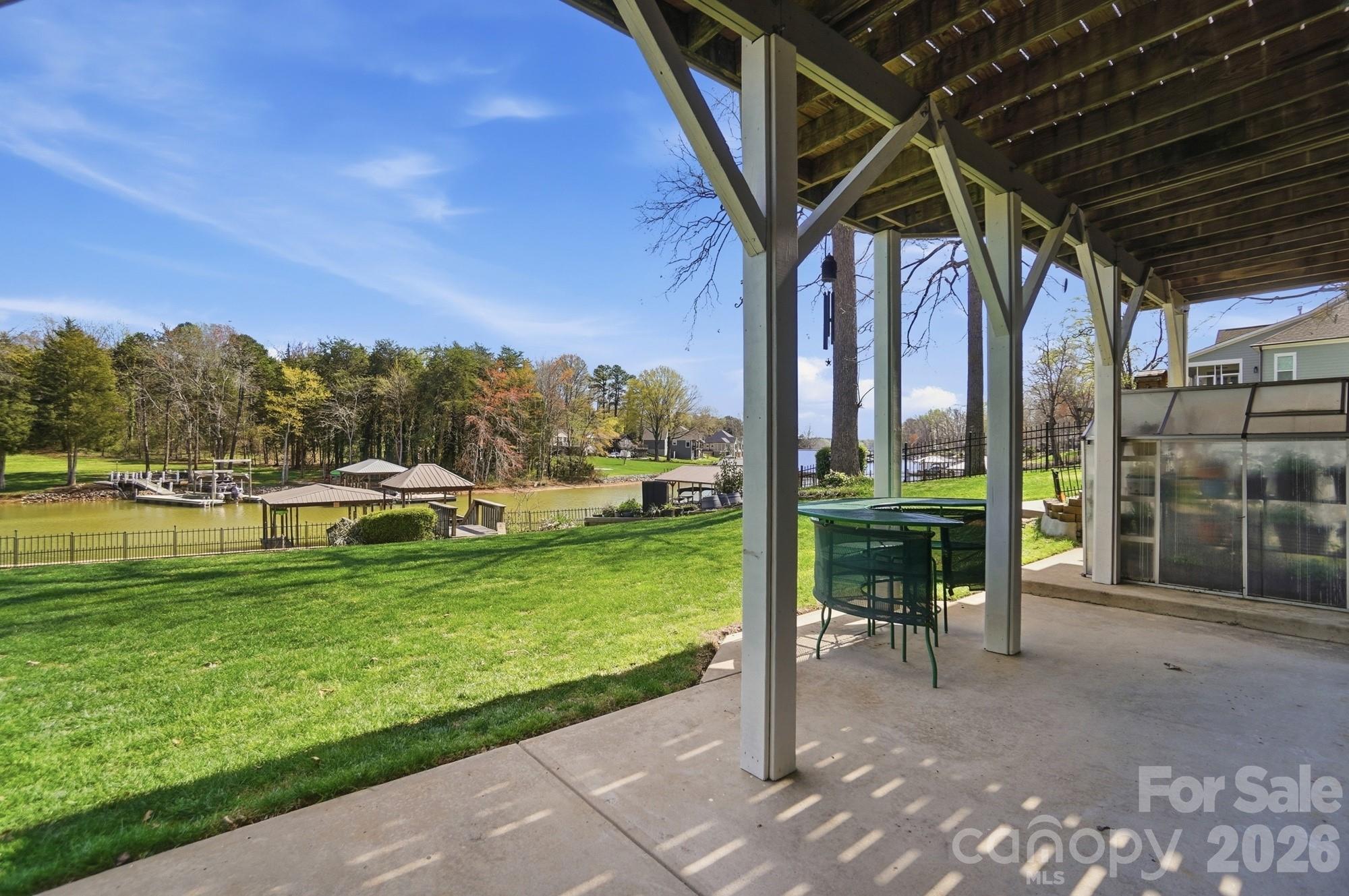 Regency Lake Village - Residential