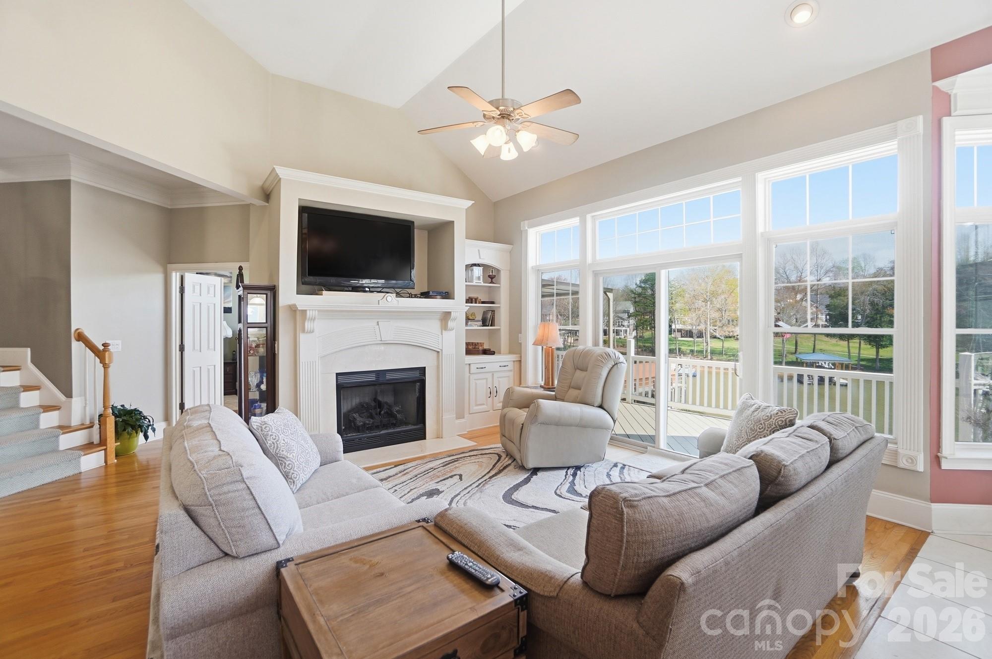 Regency Lake Village - Residential