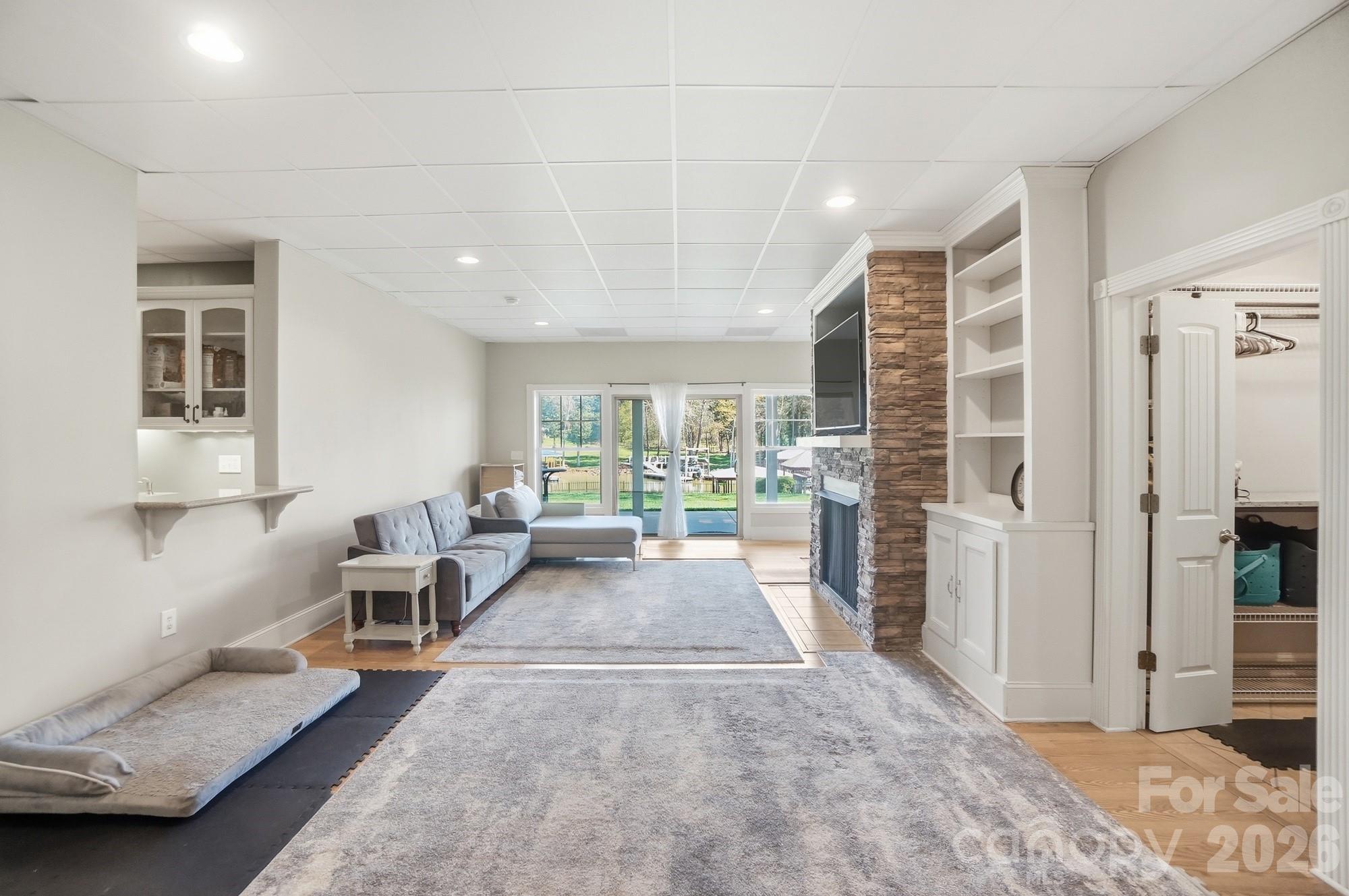 Regency Lake Village - Residential