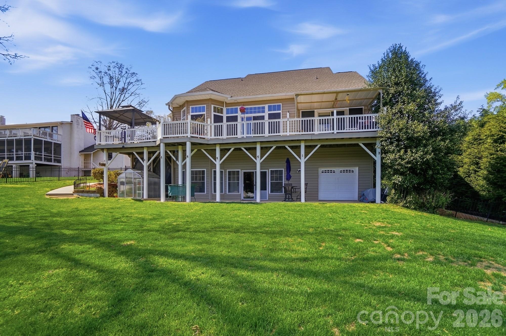 Regency Lake Village - Residential