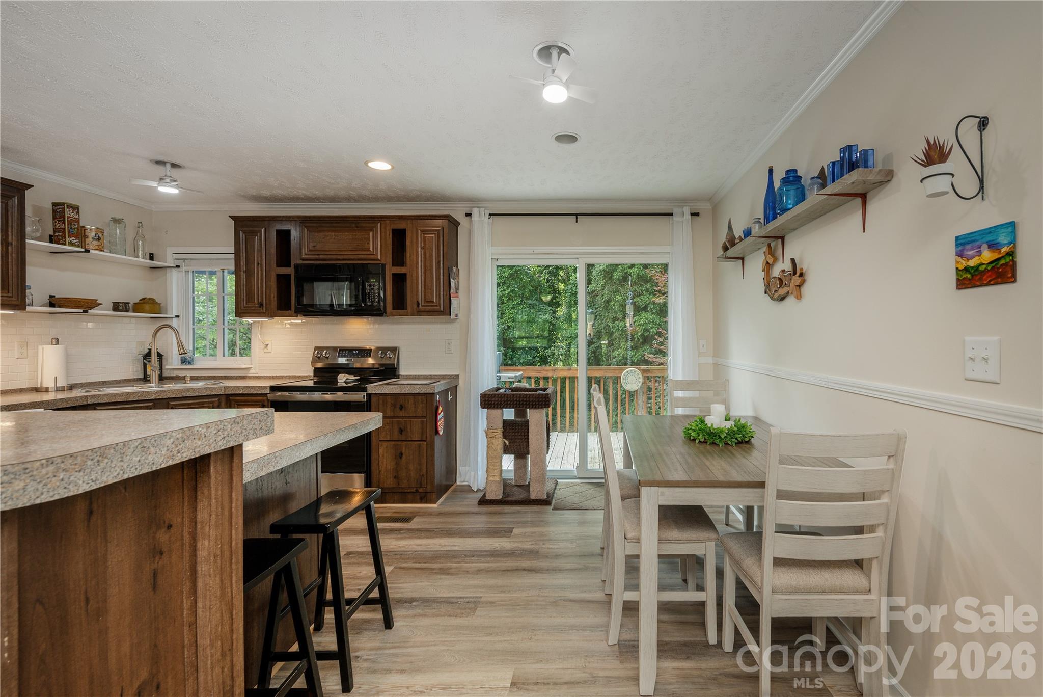 32 Beechwood Lakes Drive