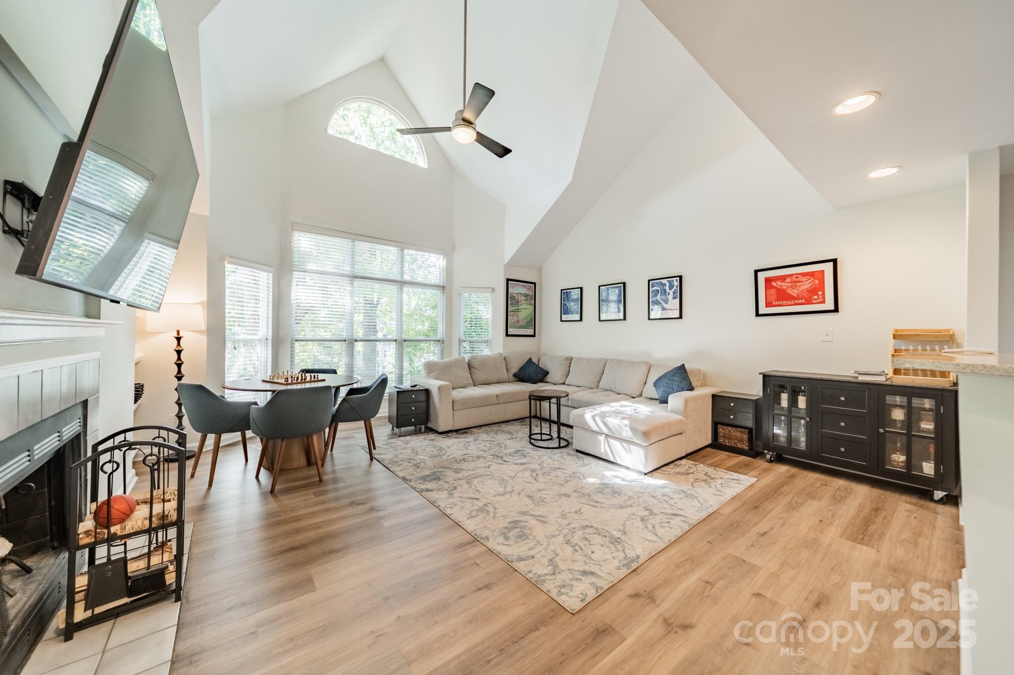 521 N Graham Street 3E