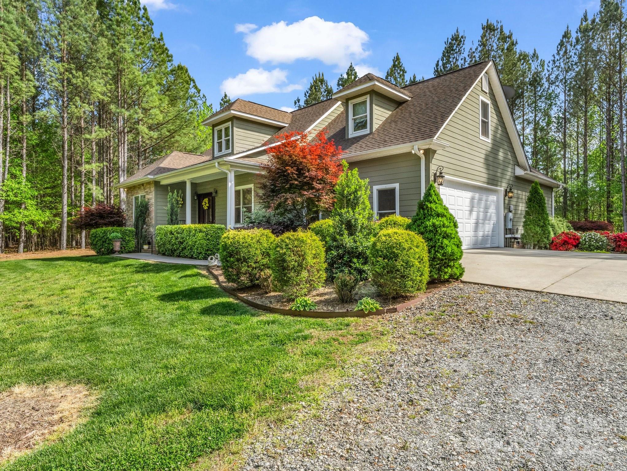 219 Farmer Johns Trail