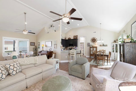 Photo of 143 Beechnut Drive, Hendersonville, NC 28739 (MLS # 4375324)