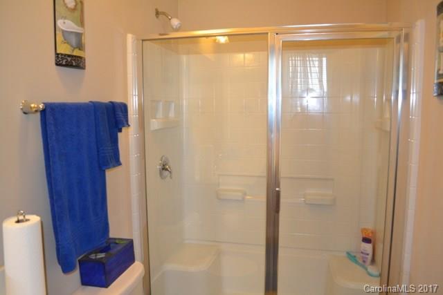 Newport Lakes - Residential