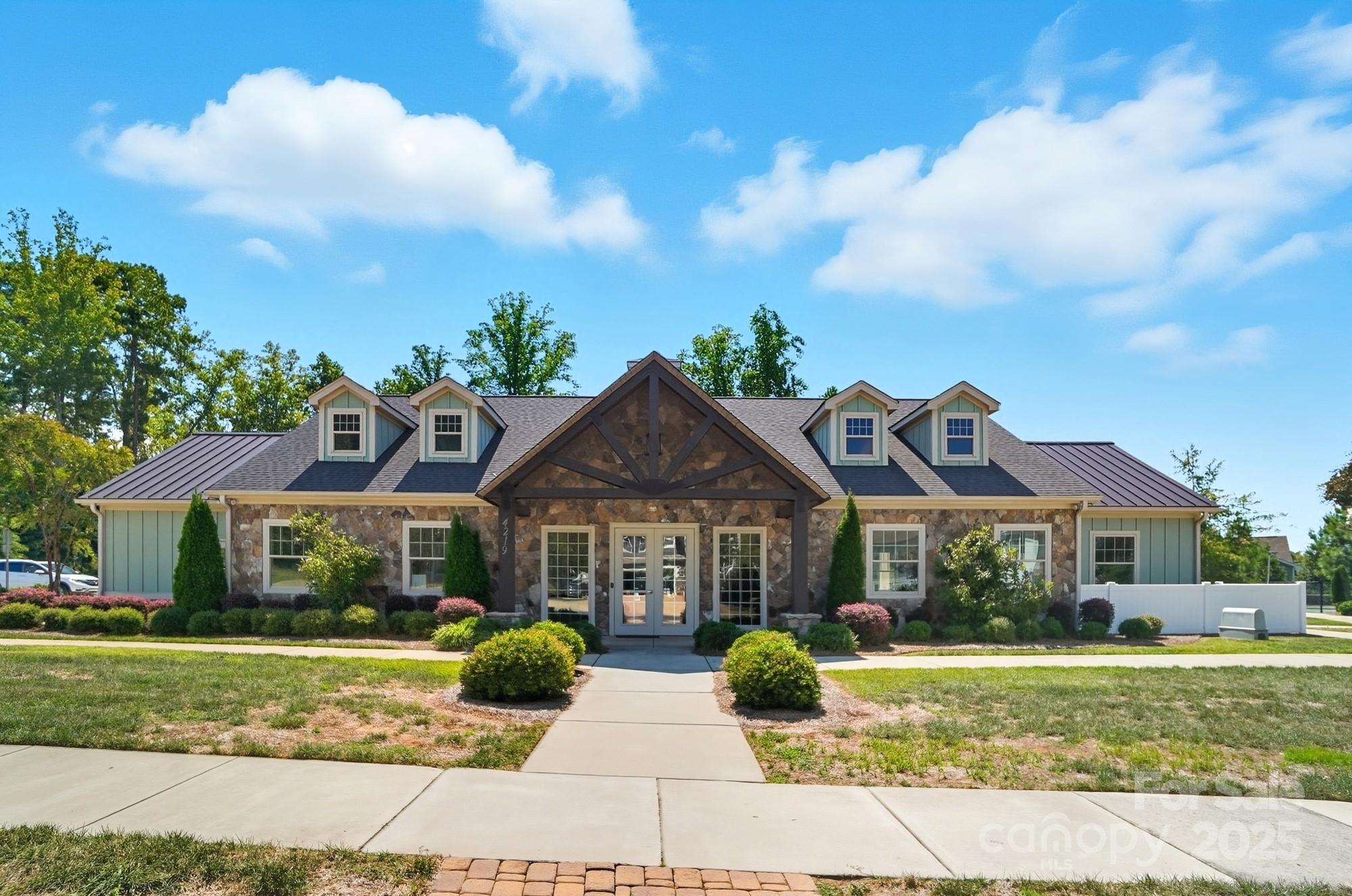 The Village At Ivy Ridge - Residential