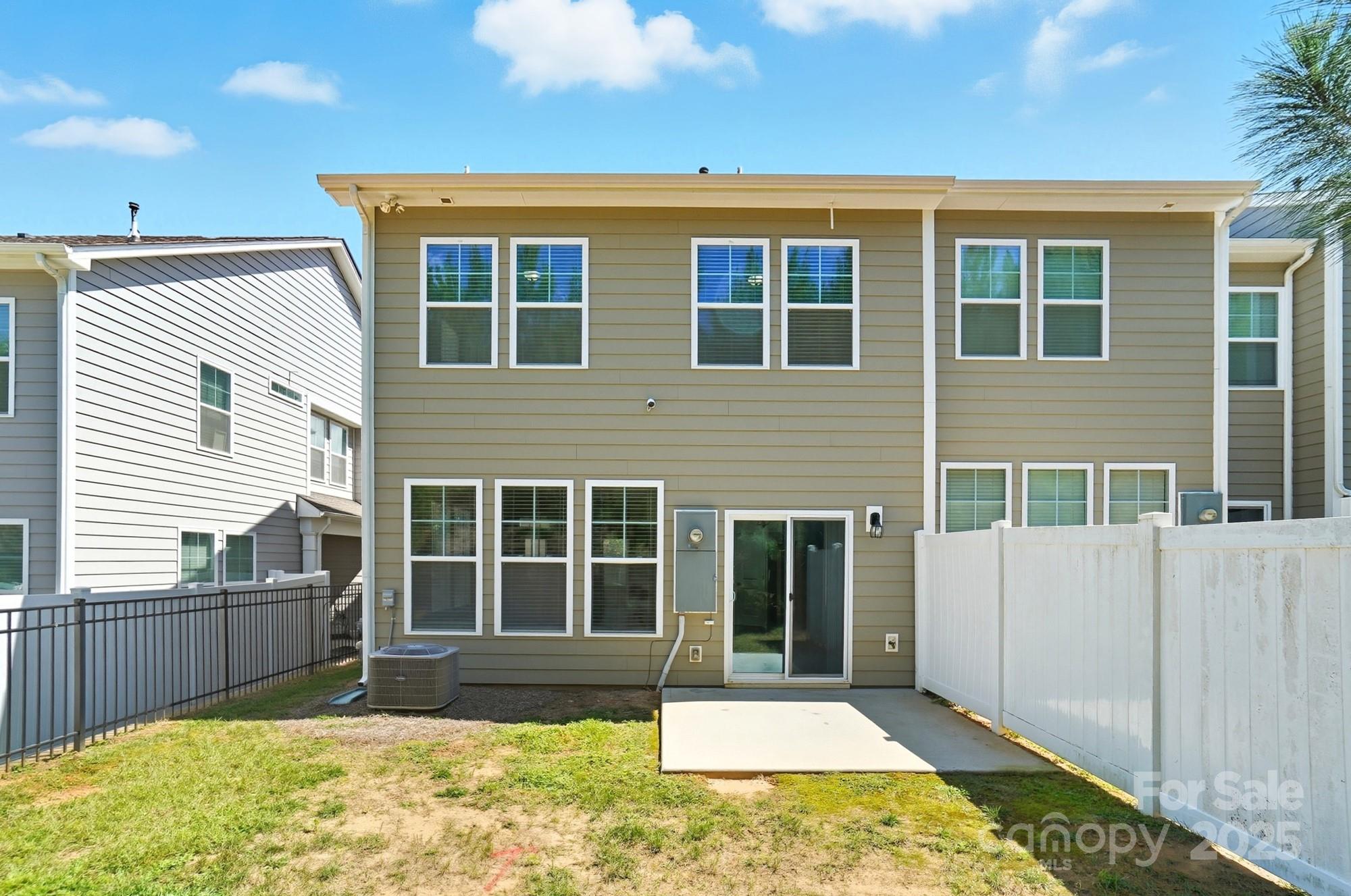 The Village At Ivy Ridge - Residential