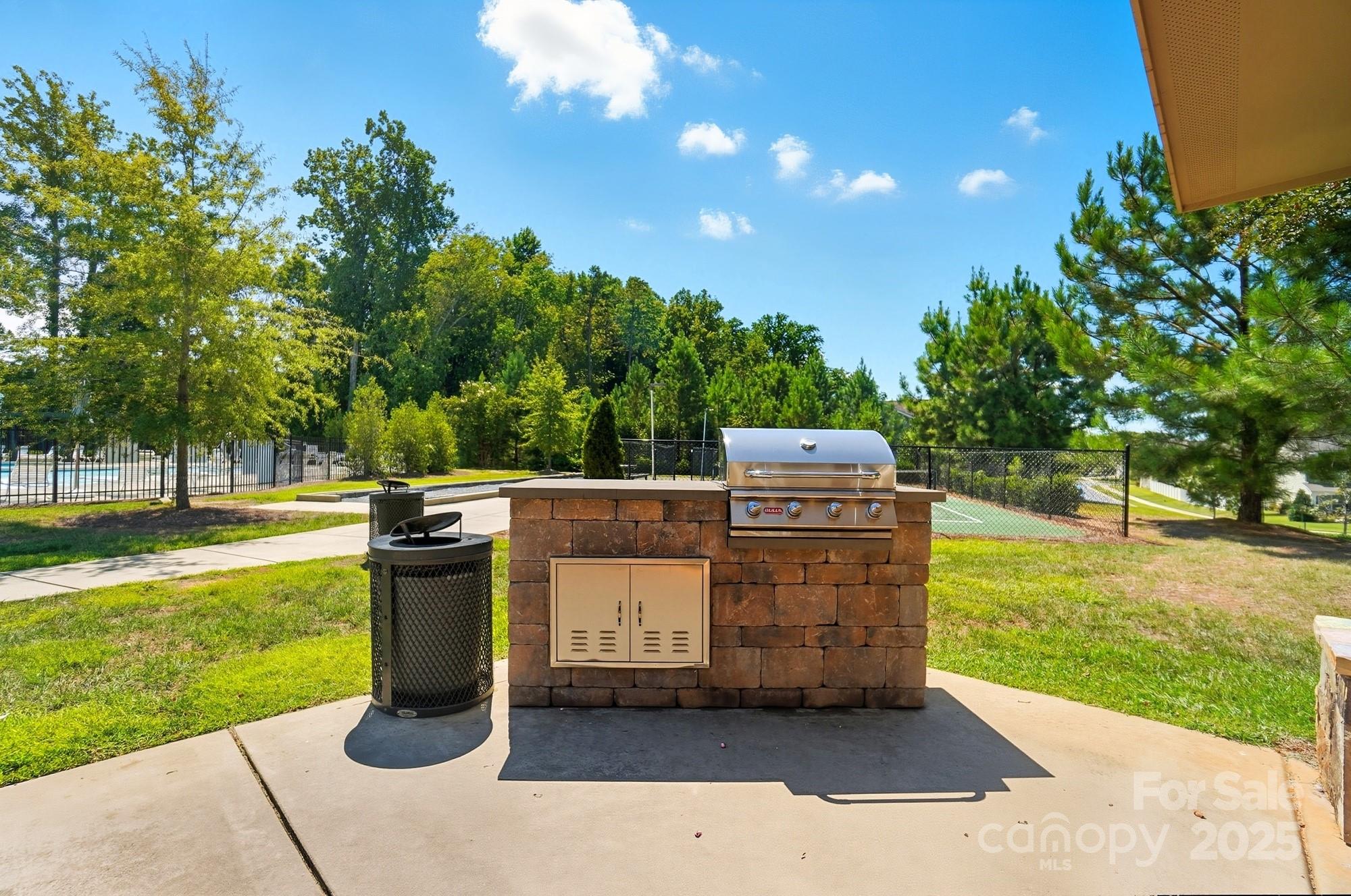 The Village At Ivy Ridge - Residential