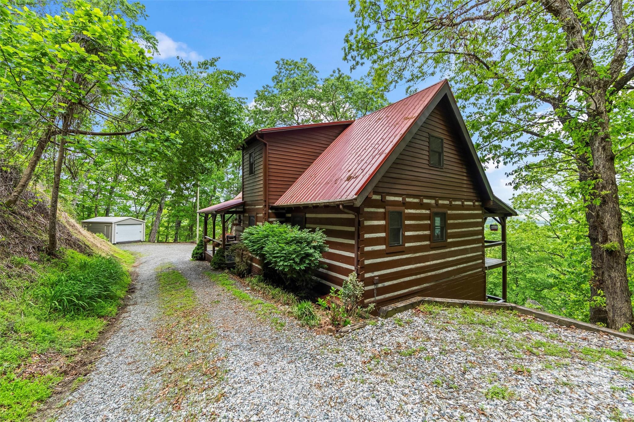 260 Smoky View Drive