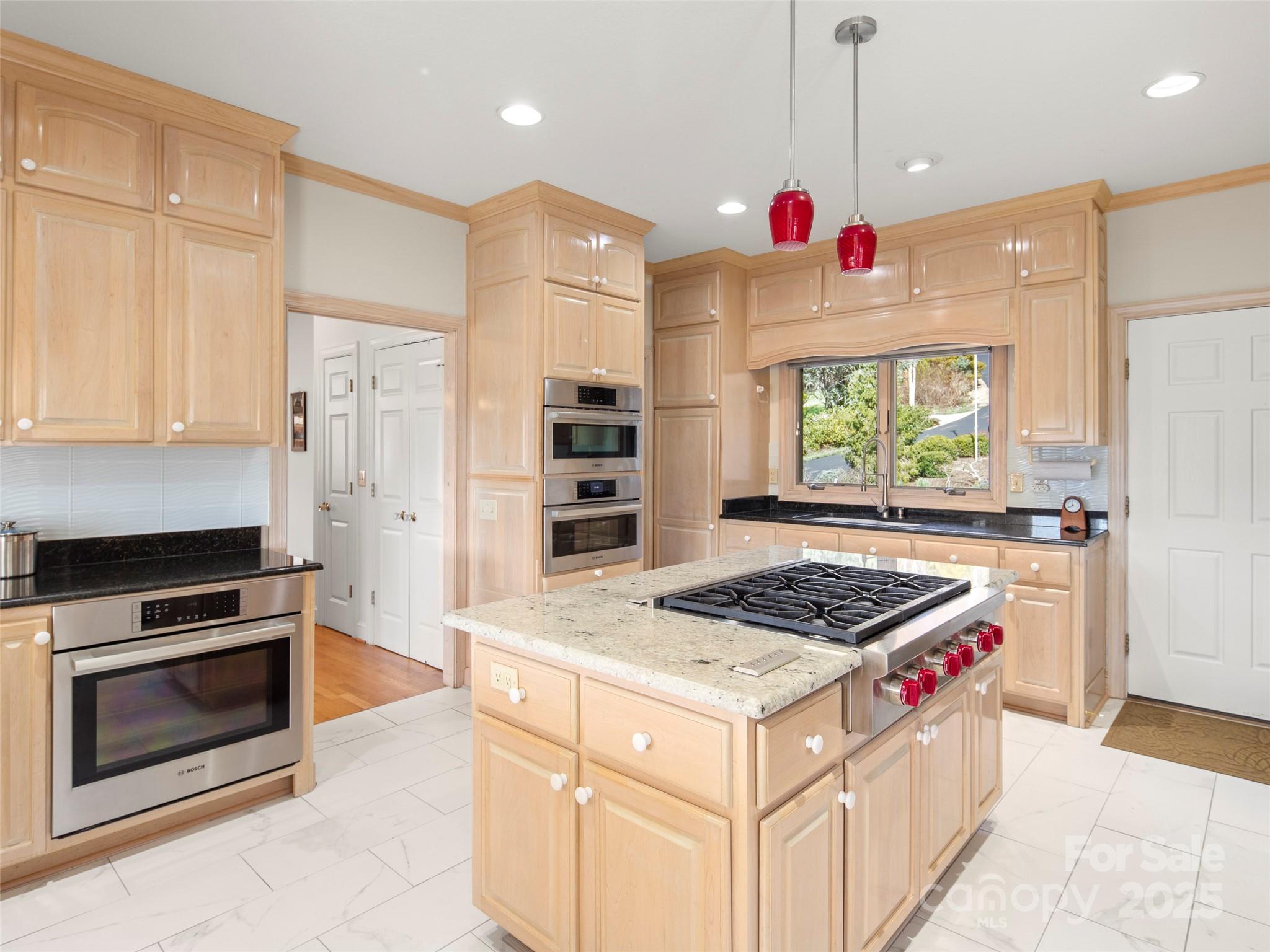 Laurel Ridge Country Club - Residential