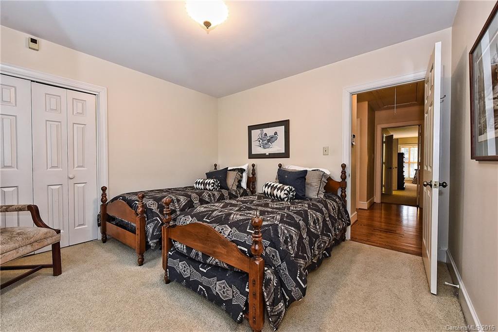 Huntcliffe - Residential