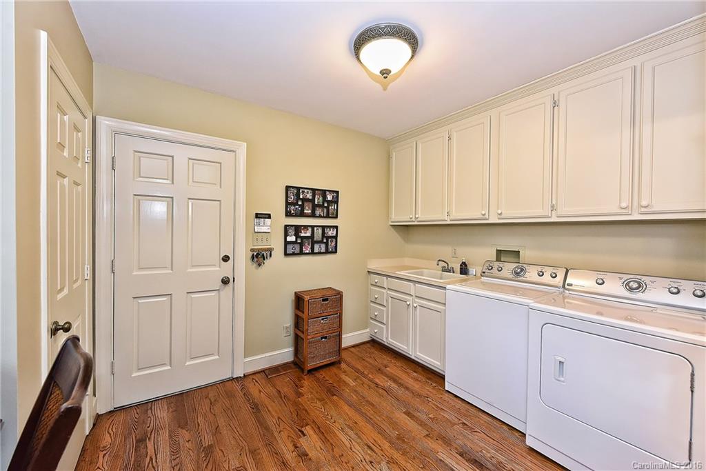 Huntcliffe - Residential