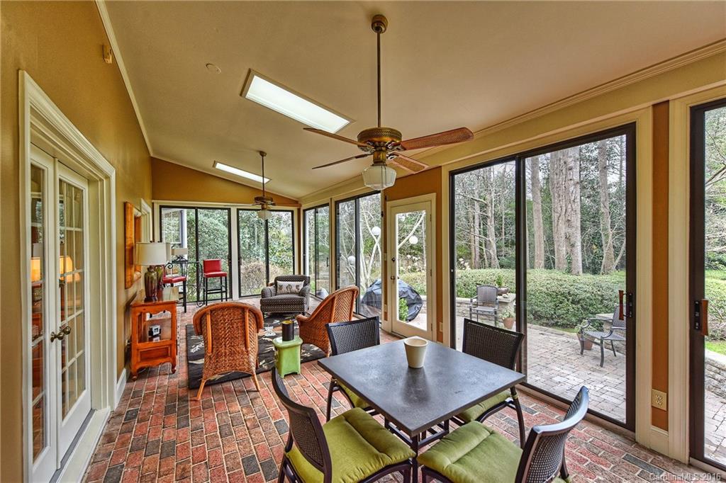 Huntcliffe - Residential