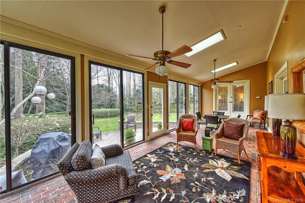 Huntcliffe - Residential