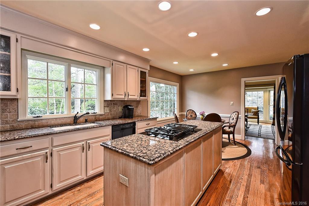 Huntcliffe - Residential